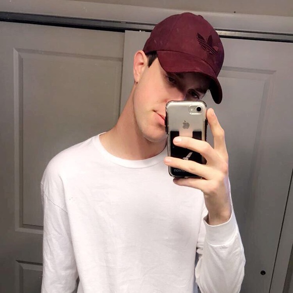 Meet your Posher, Austin - Picture 1 of 1